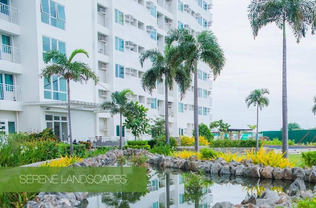 Room In Alabang マニラ市 エクステリア 写真